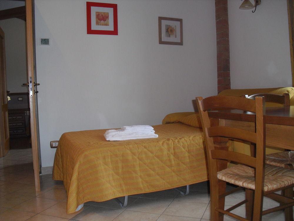 Oasi Del Grillo Apart otel Castelnuovo Berardenga Dış mekan fotoğraf