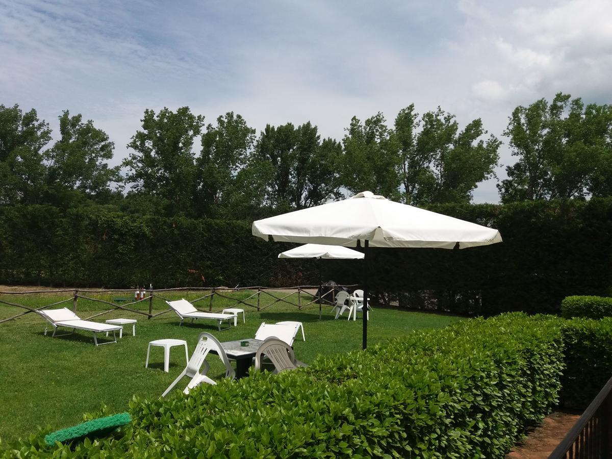 Oasi Del Grillo Apart otel Castelnuovo Berardenga Dış mekan fotoğraf