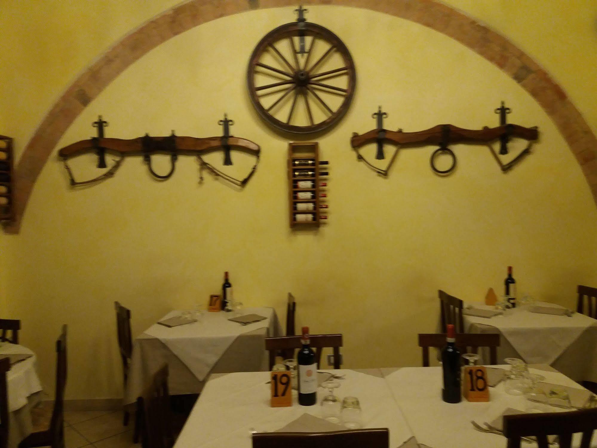 Oasi Del Grillo Apart otel Castelnuovo Berardenga Dış mekan fotoğraf